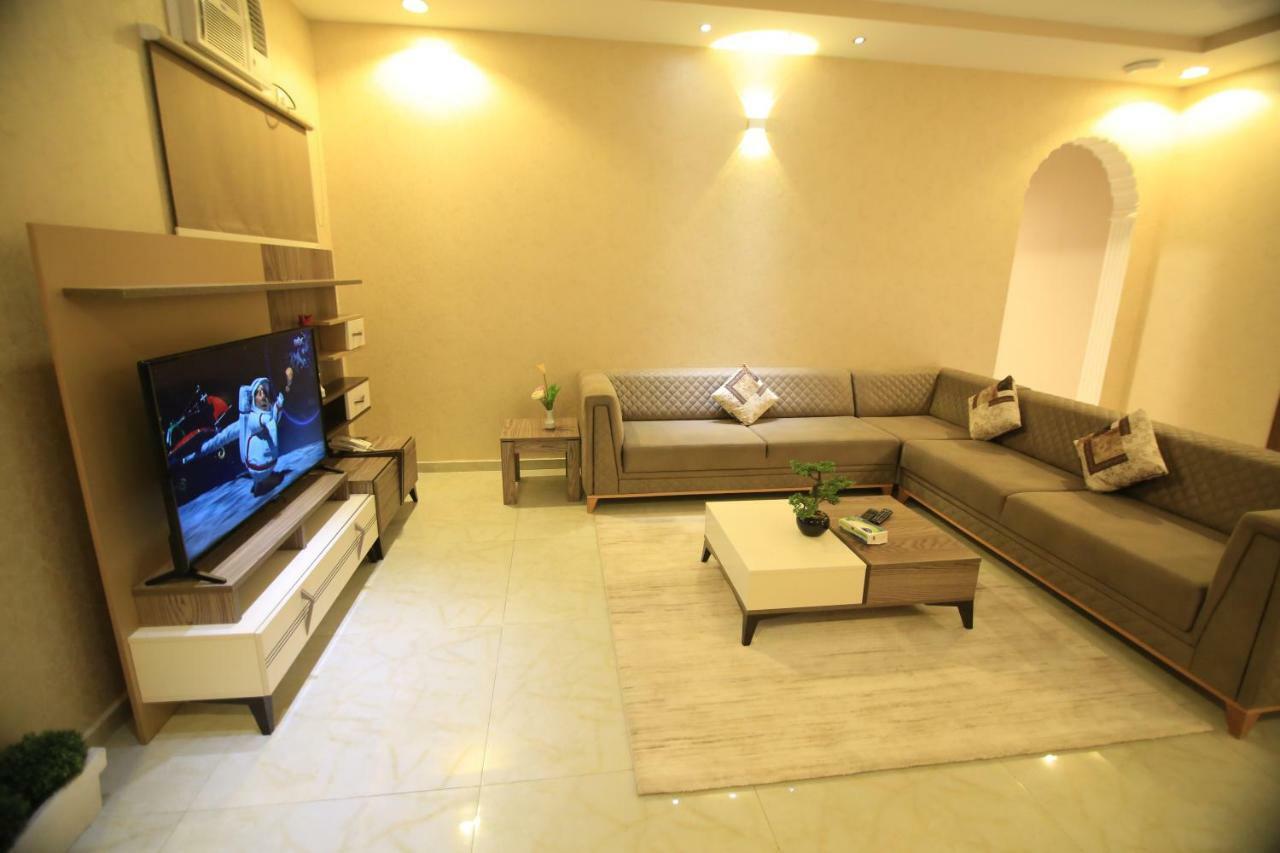 Aparthotel Four Seasons Estate *